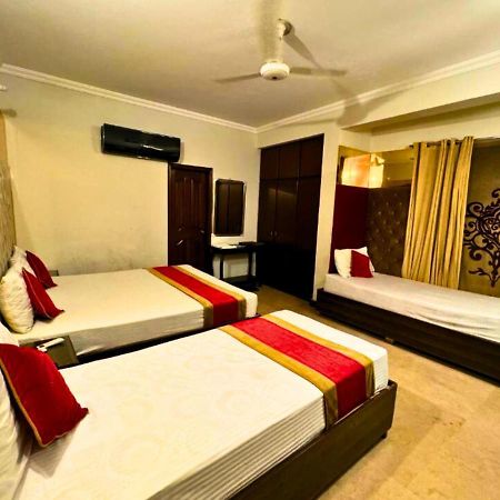 Doves Inn Hotel Kalma Chowk Lahore Exterior foto