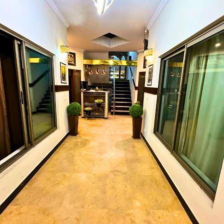 Doves Inn Hotel Kalma Chowk Lahore Exterior foto