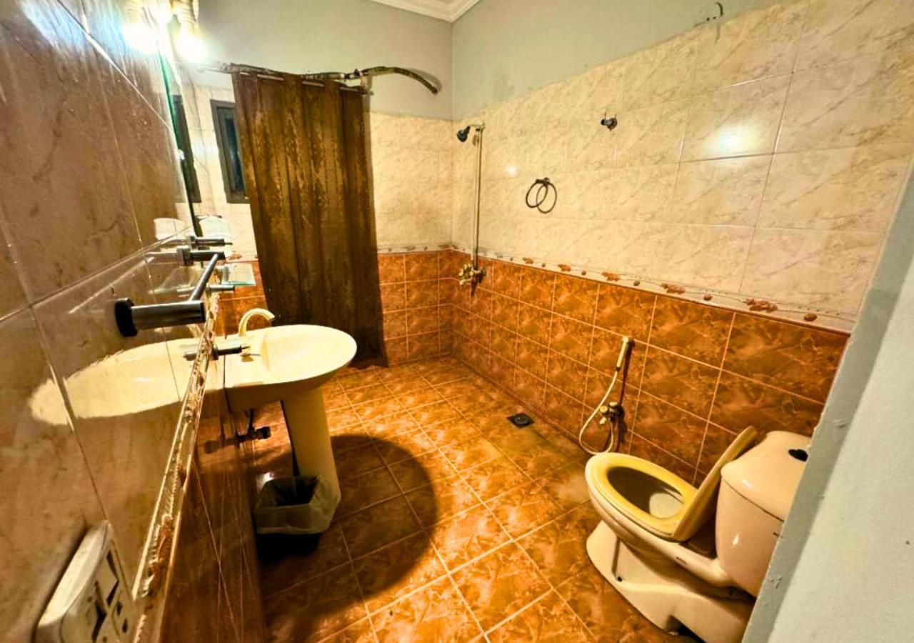 Doves Inn Hotel Kalma Chowk Lahore Exterior foto