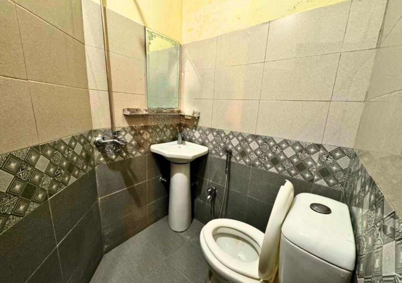 Doves Inn Hotel Kalma Chowk Lahore Exterior foto