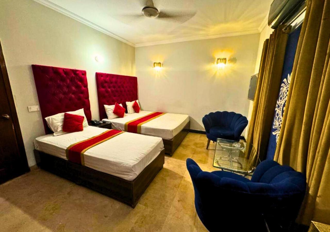 Doves Inn Hotel Kalma Chowk Lahore Exterior foto